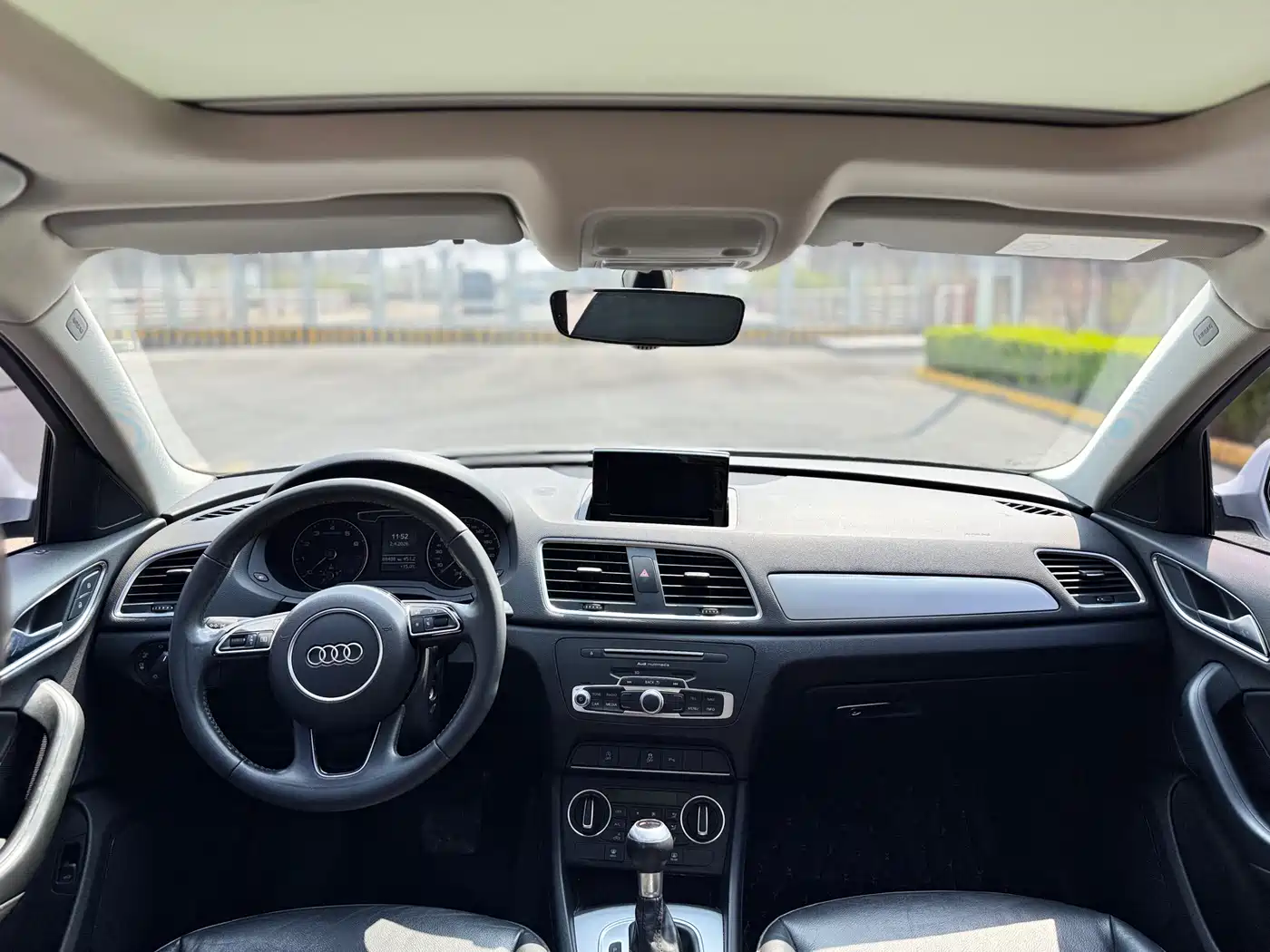 Audi Q3 2018 30th Anniversary Edition 35 TFSI Fashion фото 15