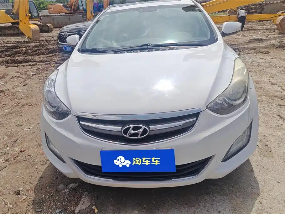 Hyundai Langdong 2016 1.6L Automatic Premium Edition фото 2