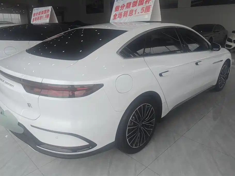 BYD Han 2023 DM-i Champion Edition 121KM Premium фото 3