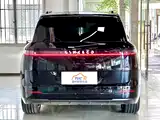 صورة 7 - Lynk & Co 900