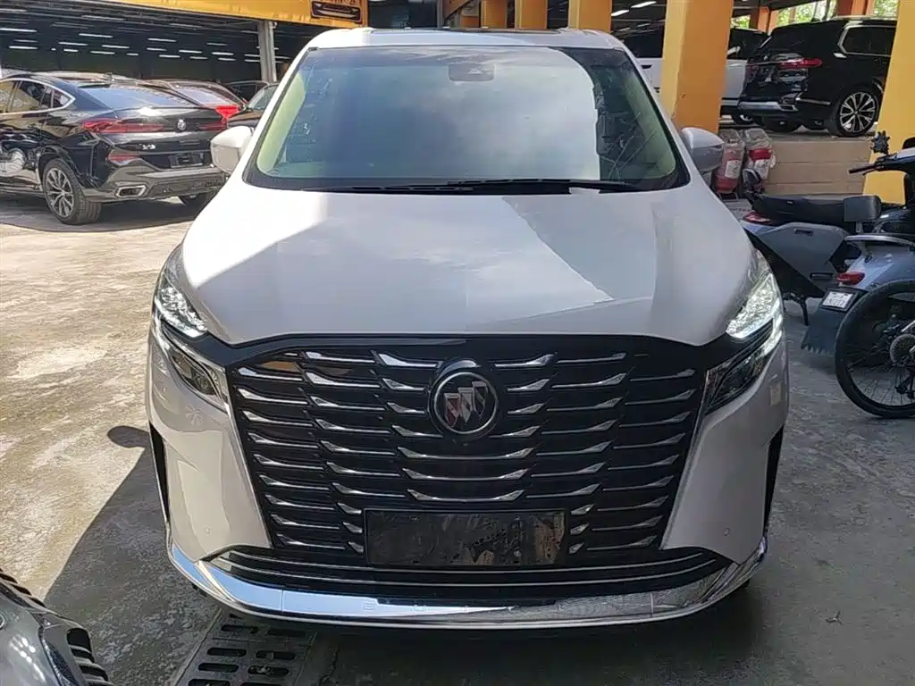 BUICK GL8