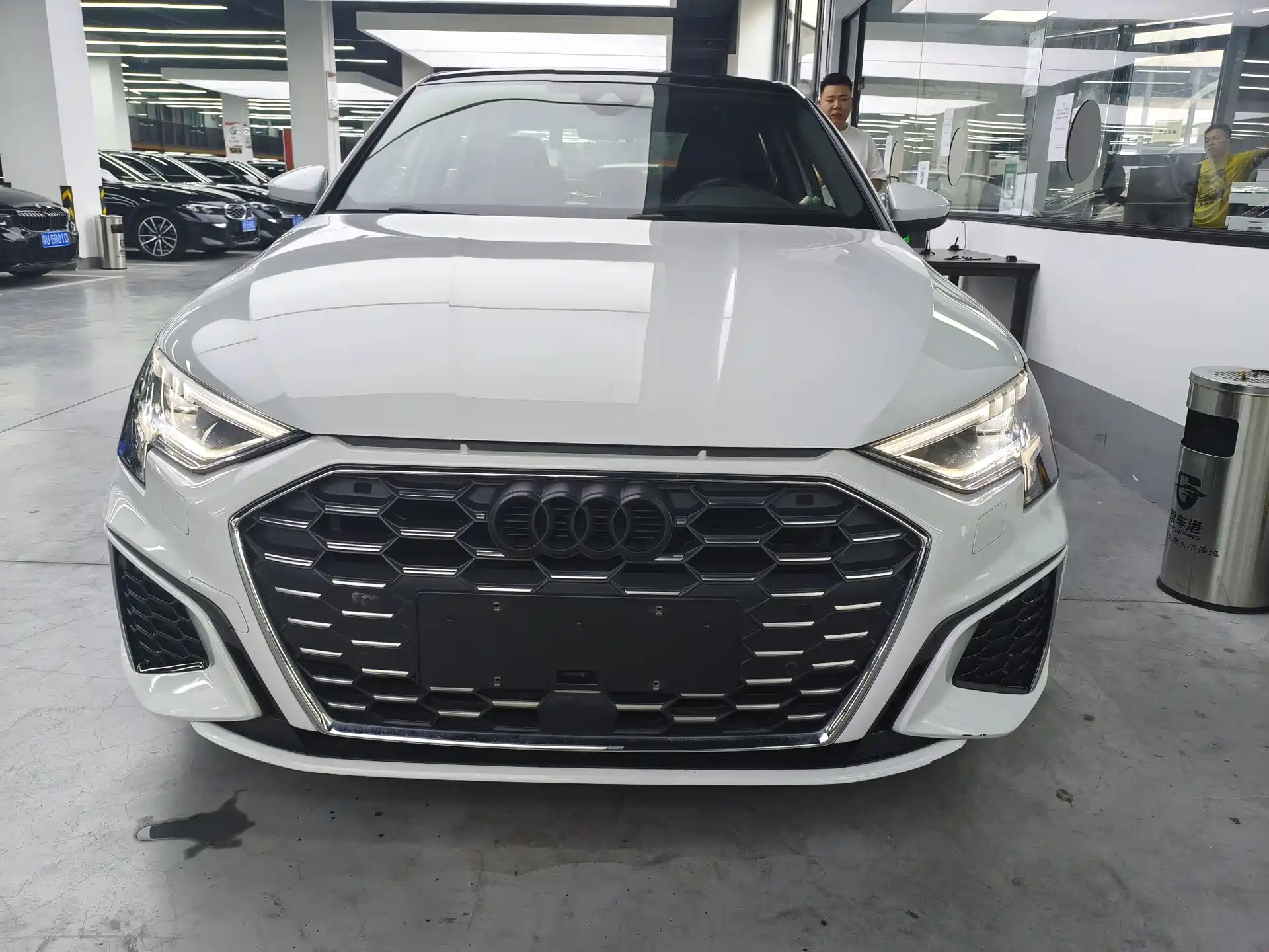 Фото 2 - Audi A3