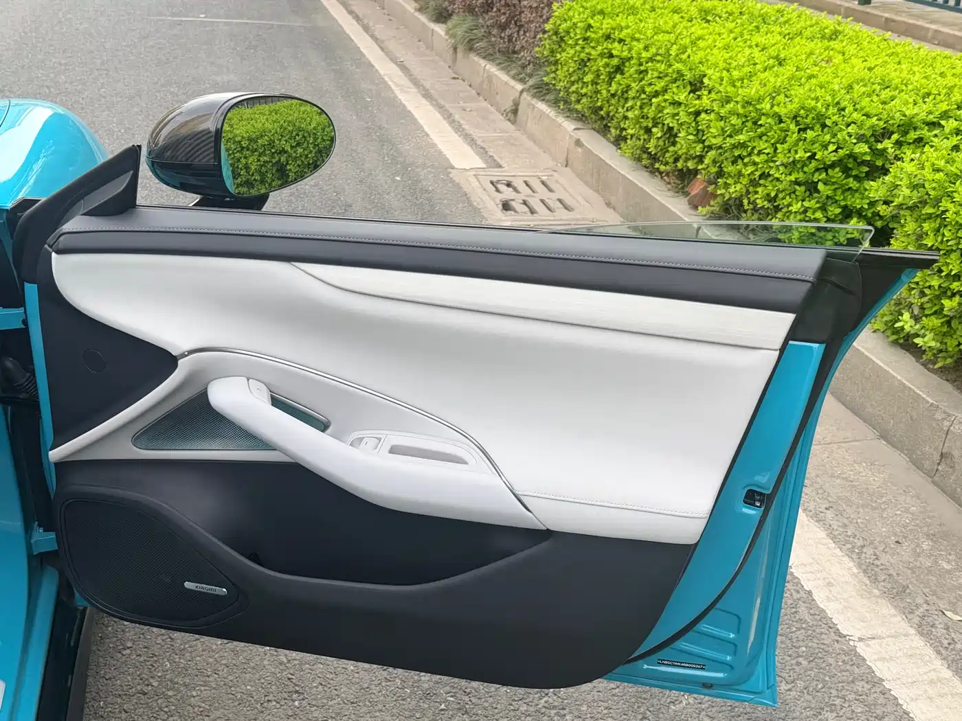 XIAOMI CAR XIAOMI SU7