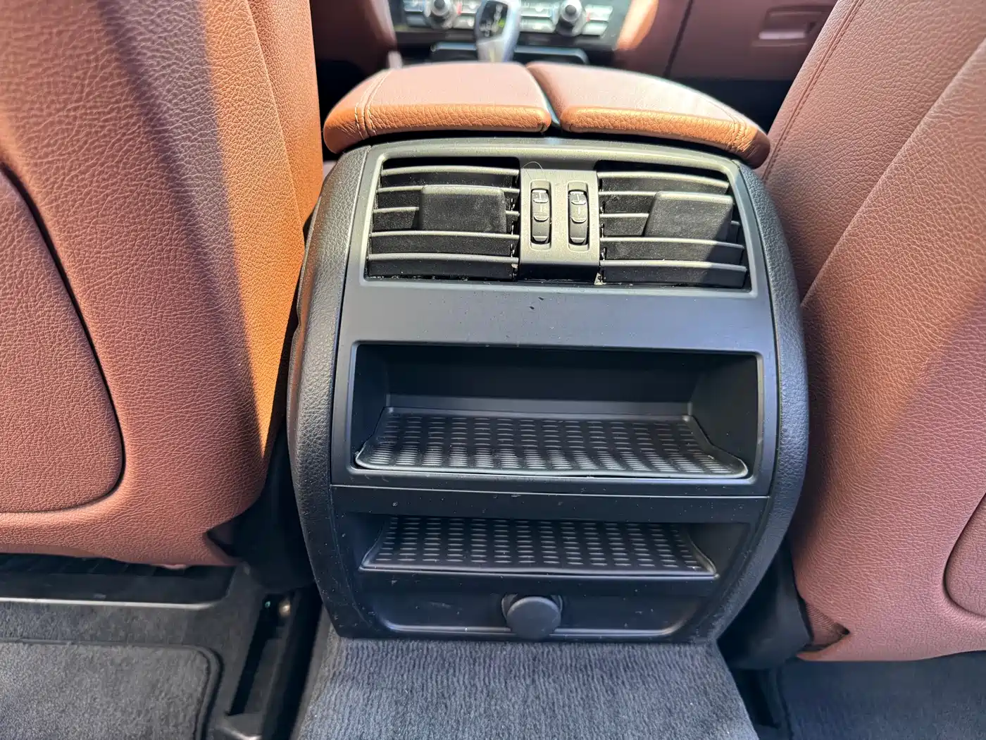 BMW 5 Series 2017 525Li Leading Edition фото 27