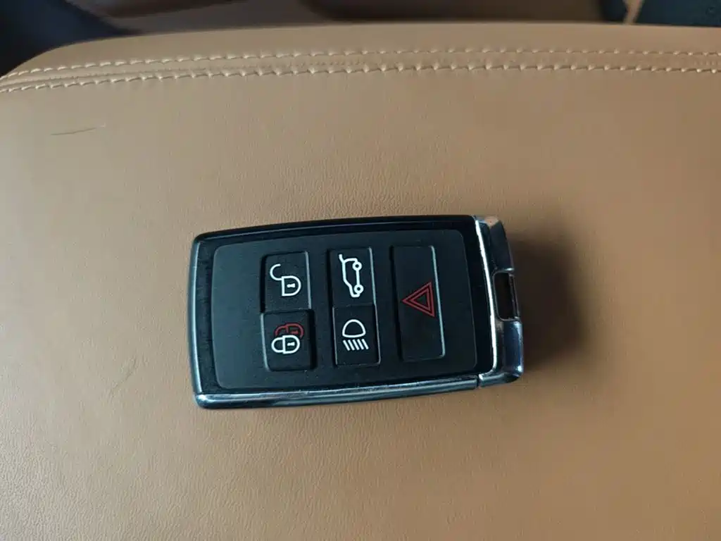 Land Rover Defender 2024 2024 110 3.0T P400 X-DYNAMIC HSE