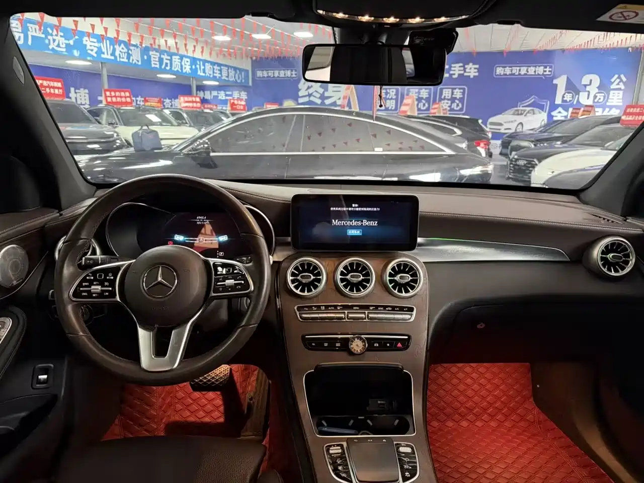 Mercedes-Benz GLC 2020 Facelift GLC 260 L 4MATIC Luxury фото 10