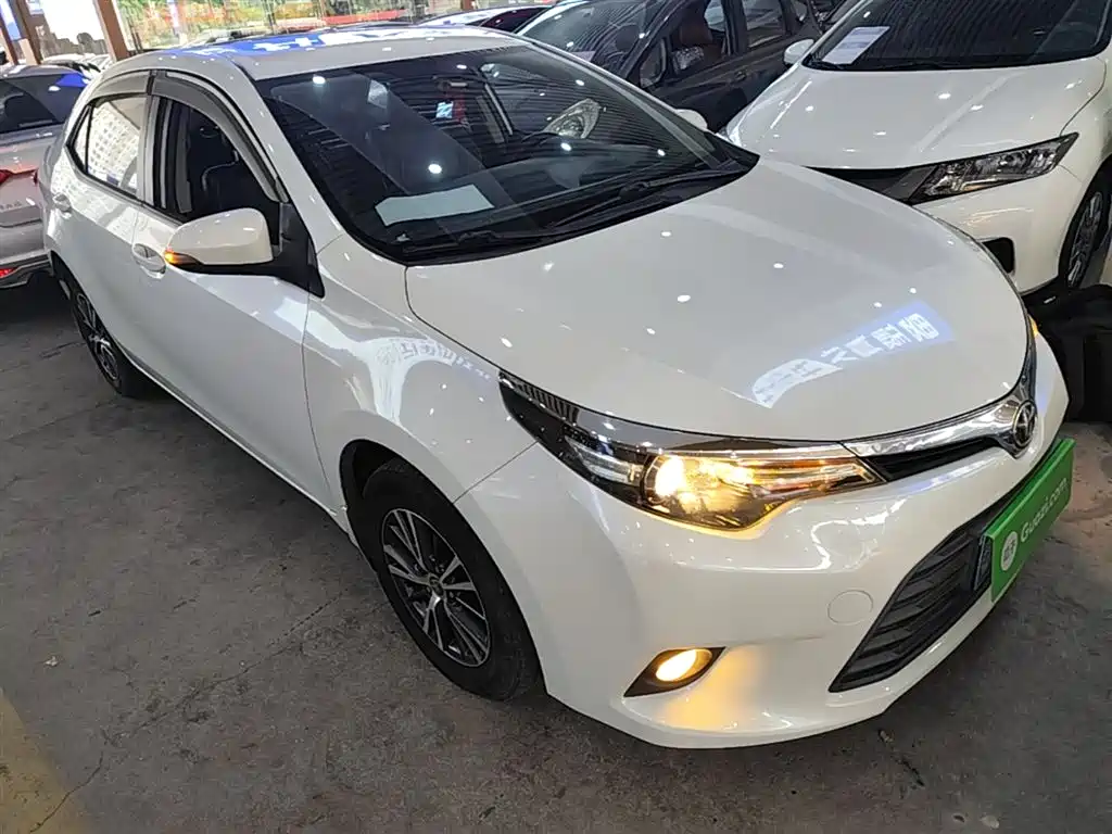 Toyota Levin 2014 1.6G-L CVT Premium Edition фото 4