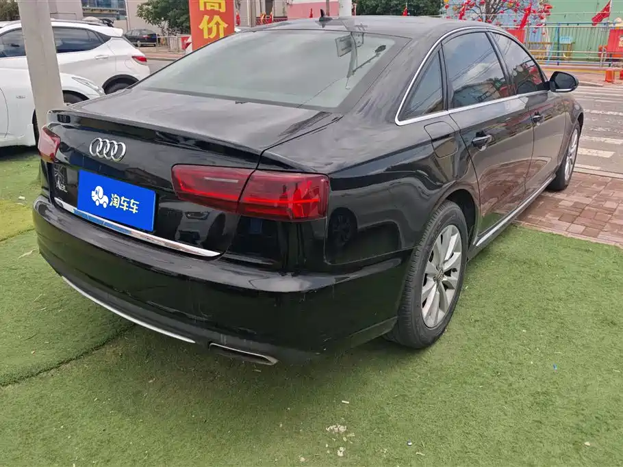 Audi A6L 2016 30 FSI Comfort фото 3