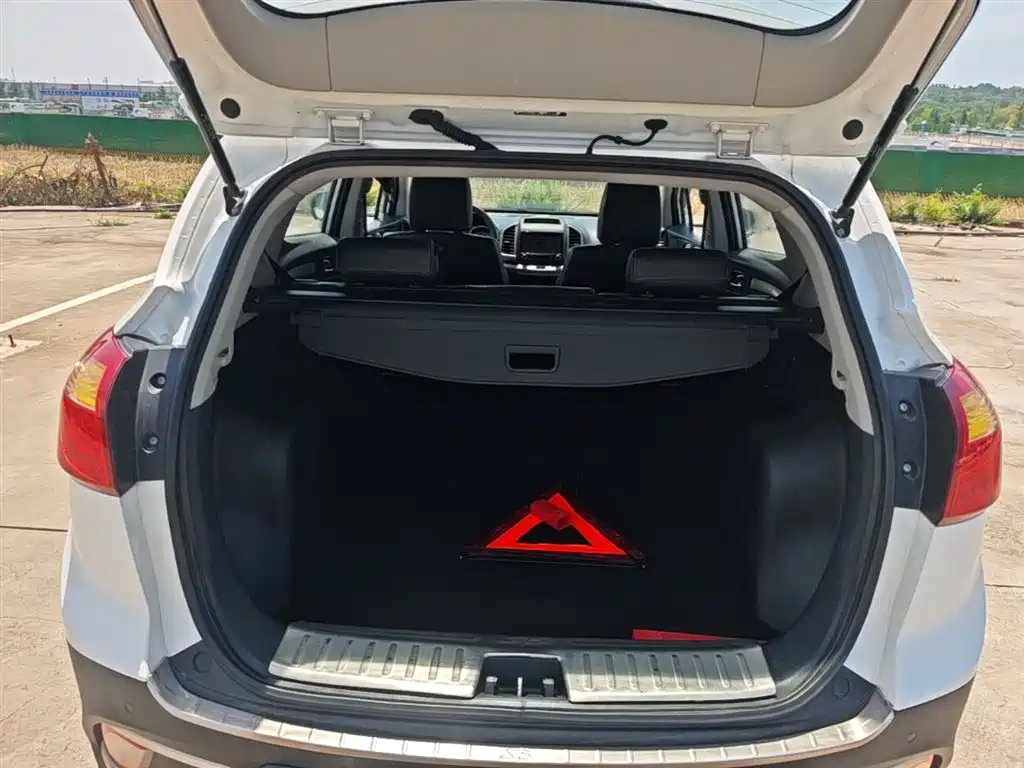 JAC Refine S3 2015 2014 1.5L Manual Luxury Smart