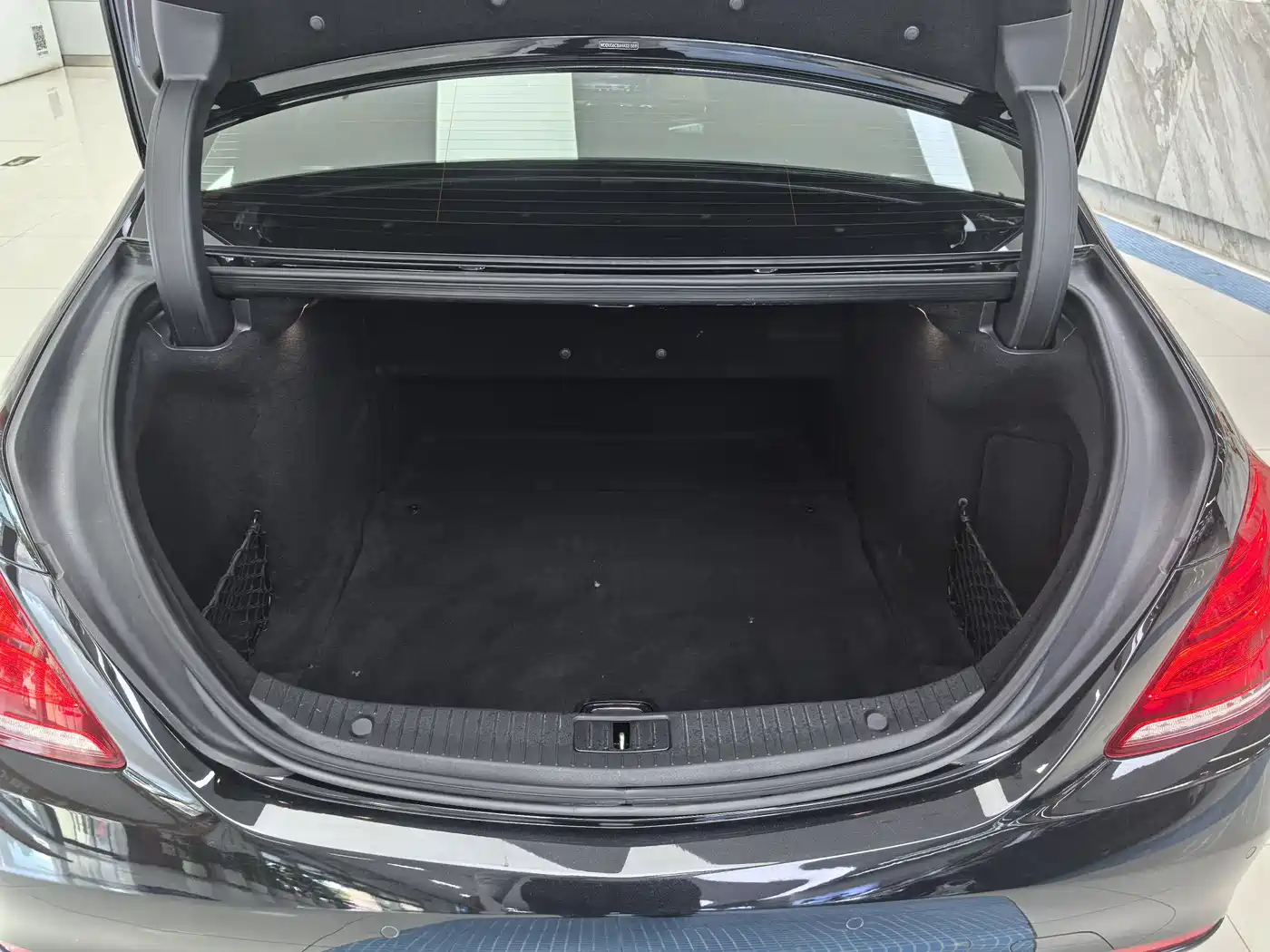 Mercedes-Benz S-Class 2016 S 320 L Luxury фото 19