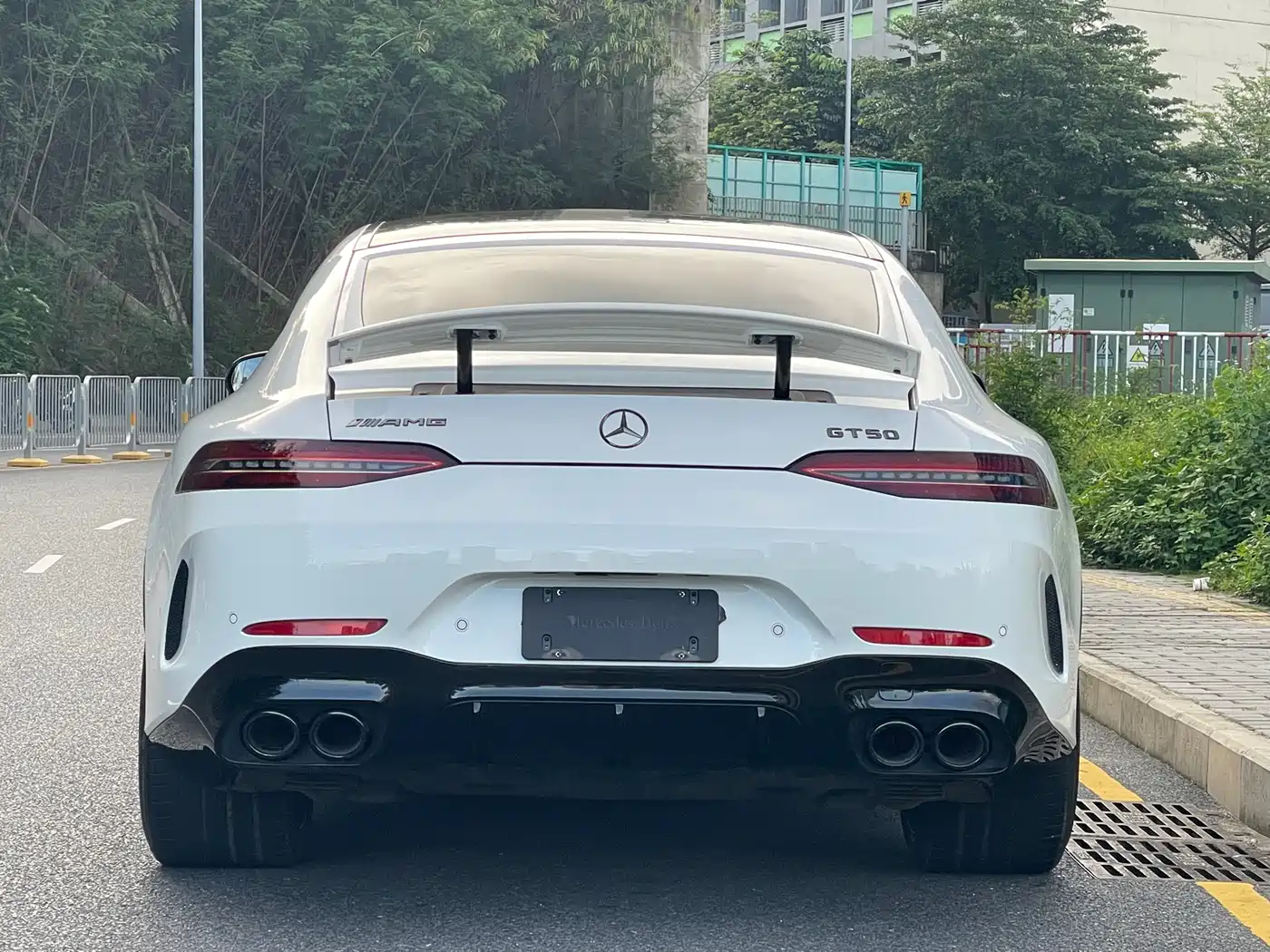 Mercedes-Benz AMG GT 2025 AMG GT 50 4-Door Coupe China Special Edition фото 5