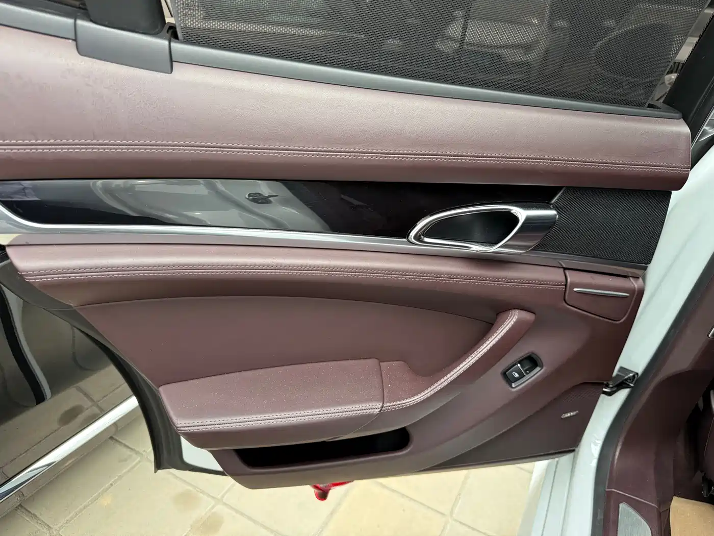 Porsche Panamera 2016 Panamera 4 Edition 3.0T фото 9