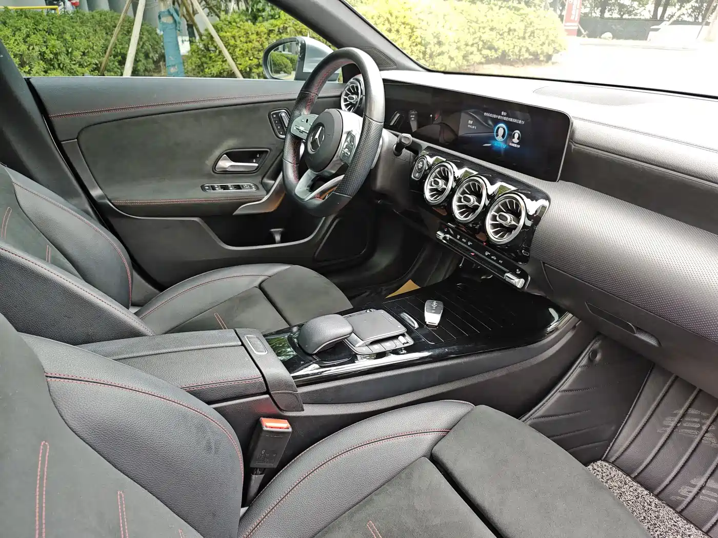 Mercedes-Benz CLA (Import) 2020 2020 CLA 200