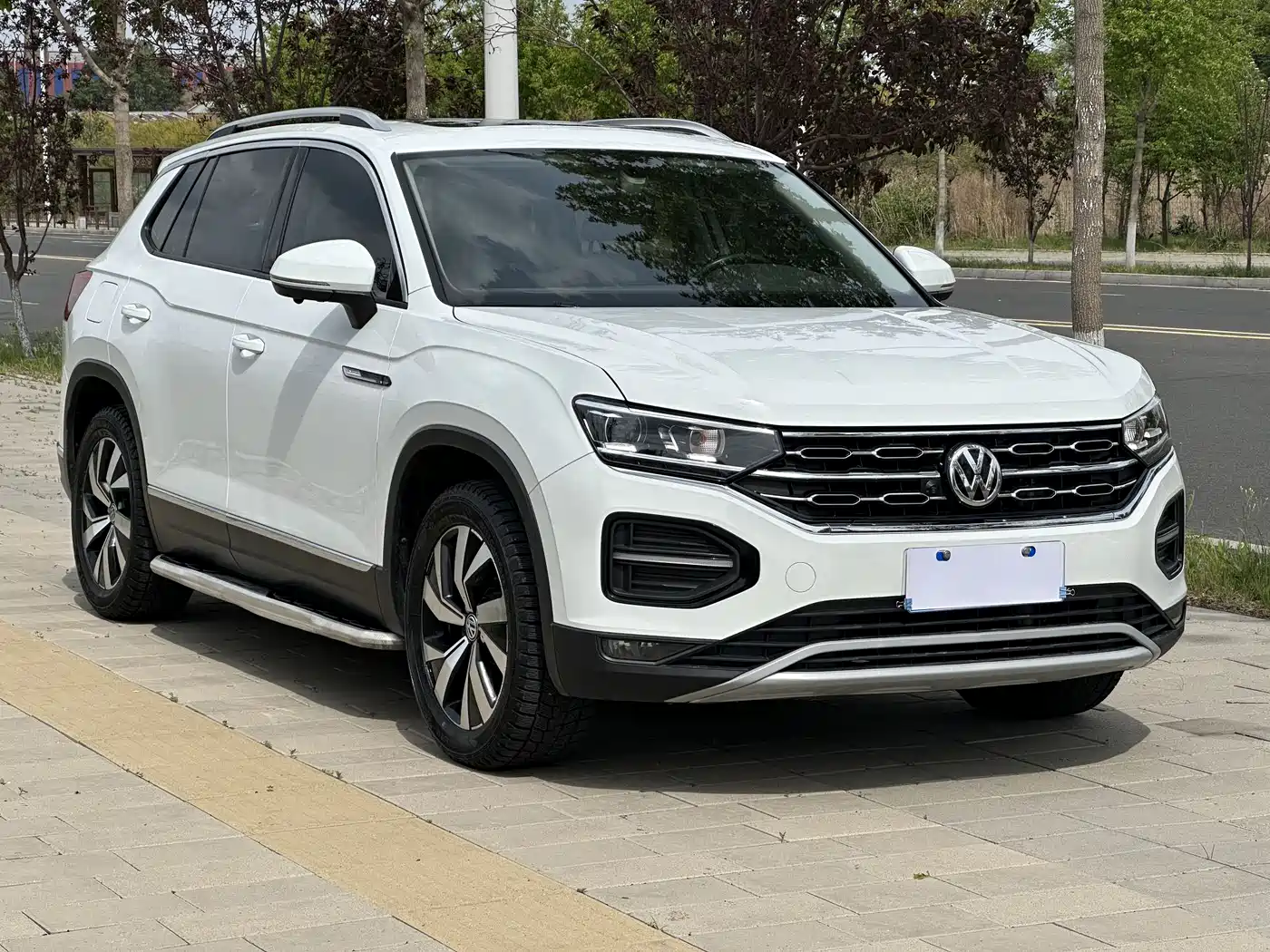 Volkswagen Tayron 2021 280TSI 2WD Luxury Smart Connect фото 4