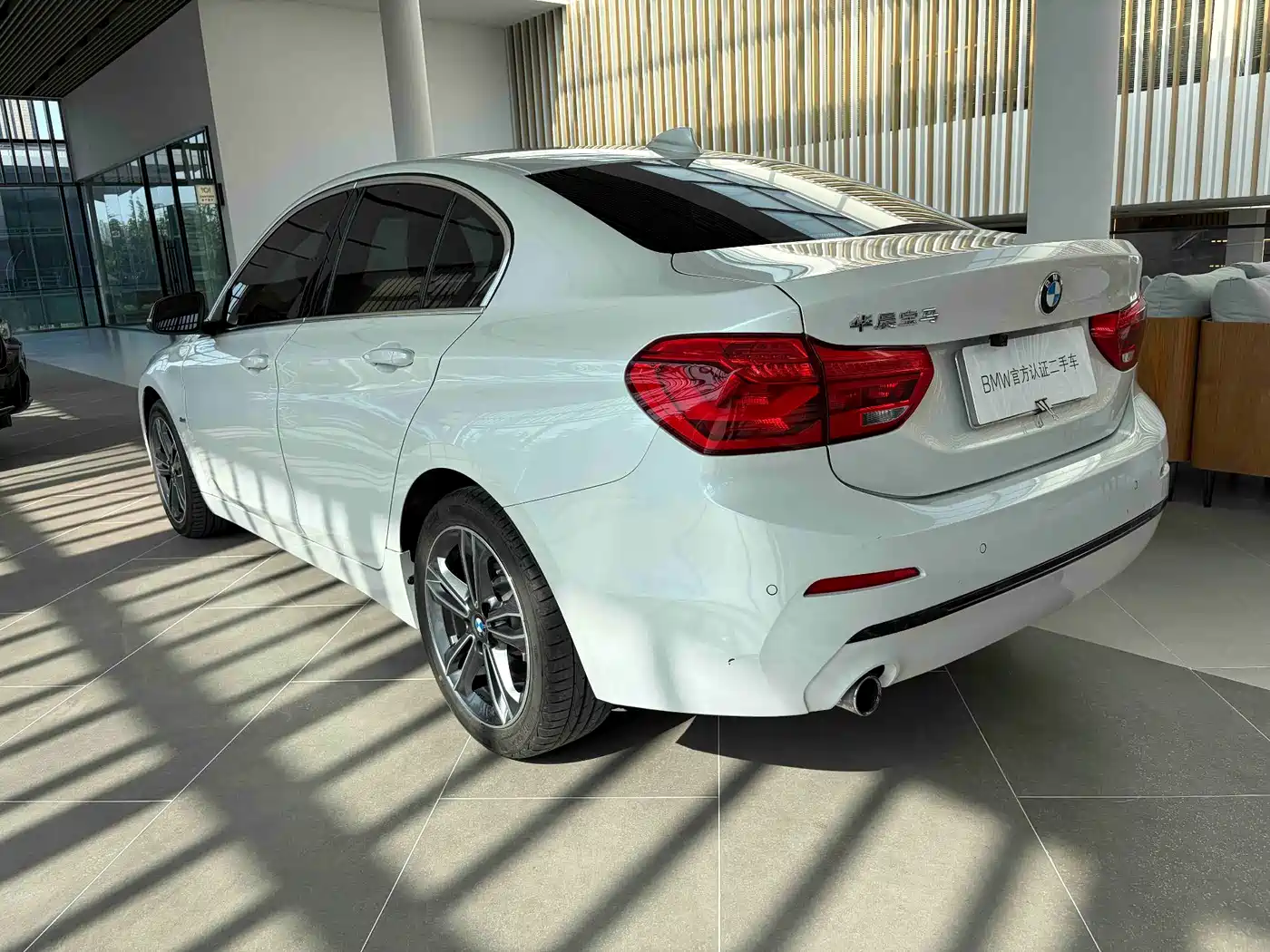 BMW 1 Series 2017 118i Design Package фото 11