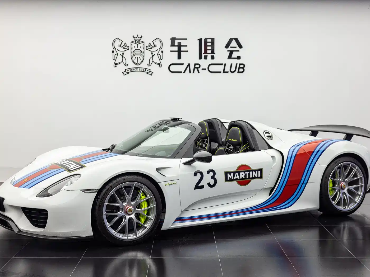 Porsche 918 Spyder 2014 Weissach Package 4.6L