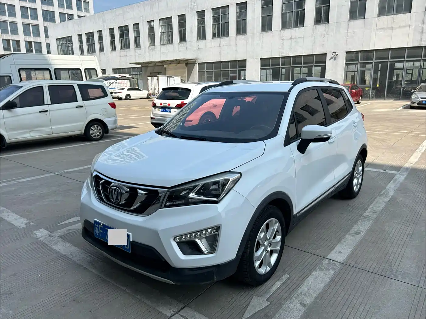 CHANGAN CS15