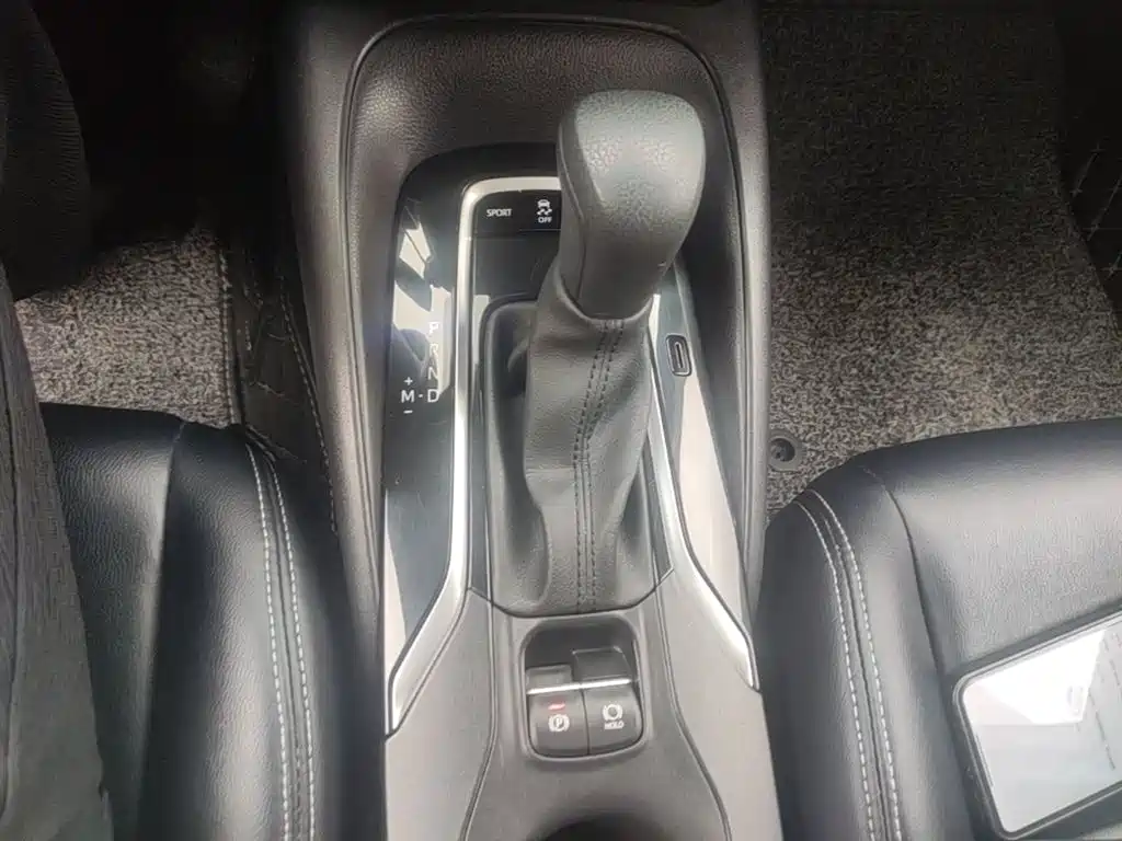 Toyota Levin 2019 185T CVT Sport Edition China VI фото 14