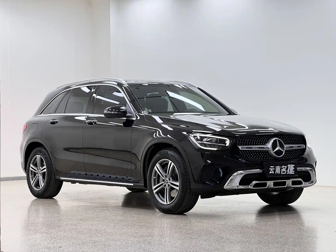 Mercedes-Benz GLC 2022 Model GLC 260 L 4MATIC Dynamic Edition фото 3
