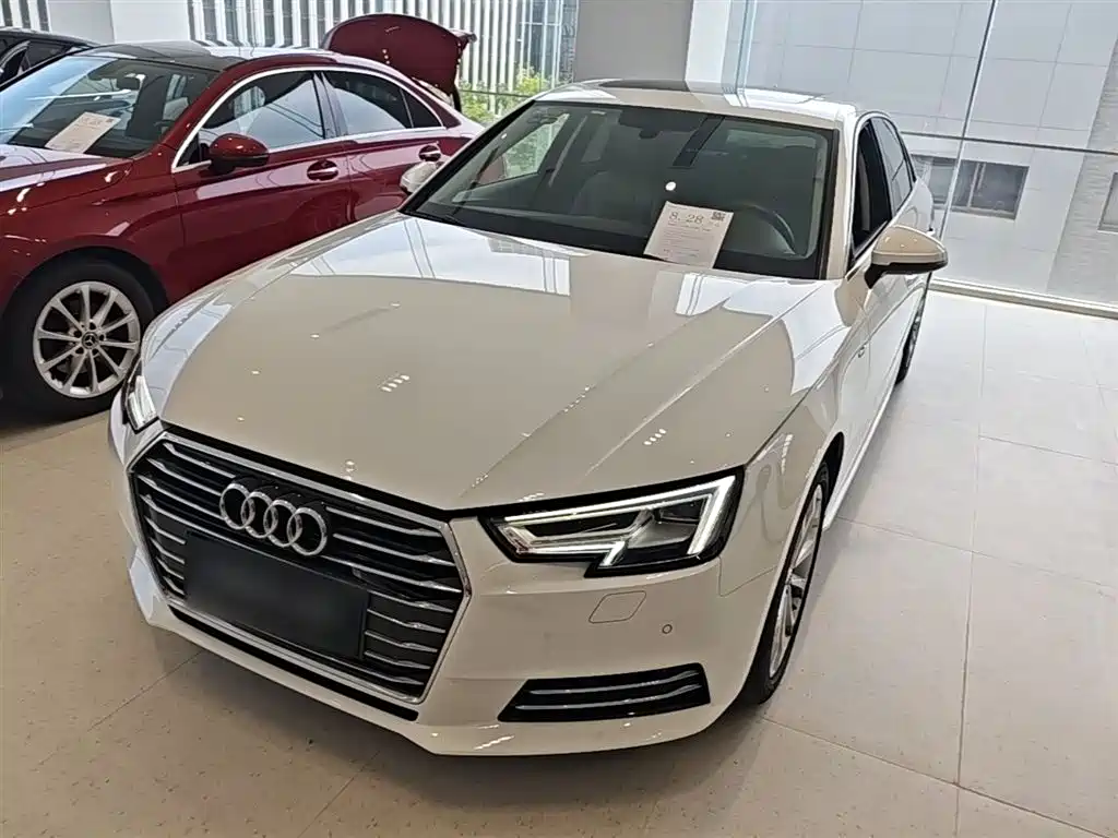 Audi A4L 2017 40 TFSI Style Edition фото 2