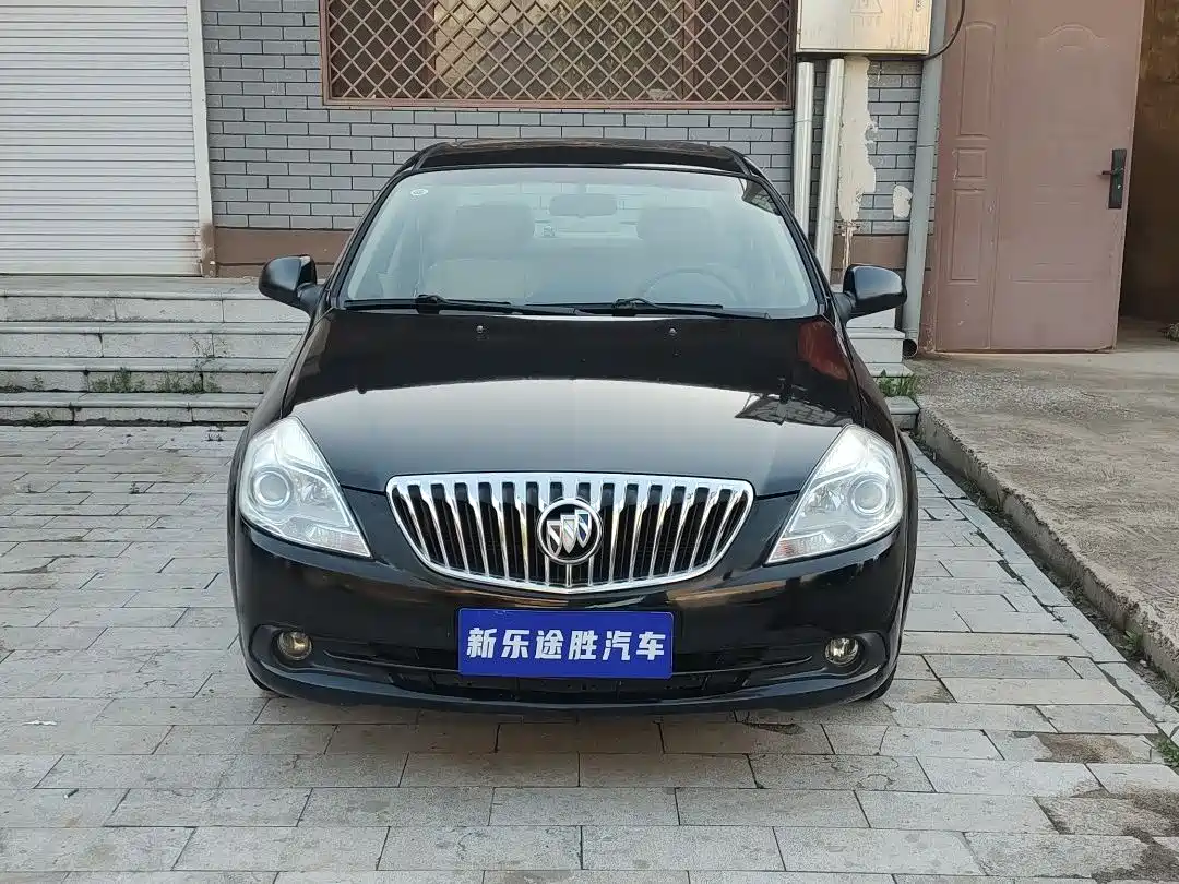 Buick Excelle 2013 1.5L Manual Classic Edition фото 2