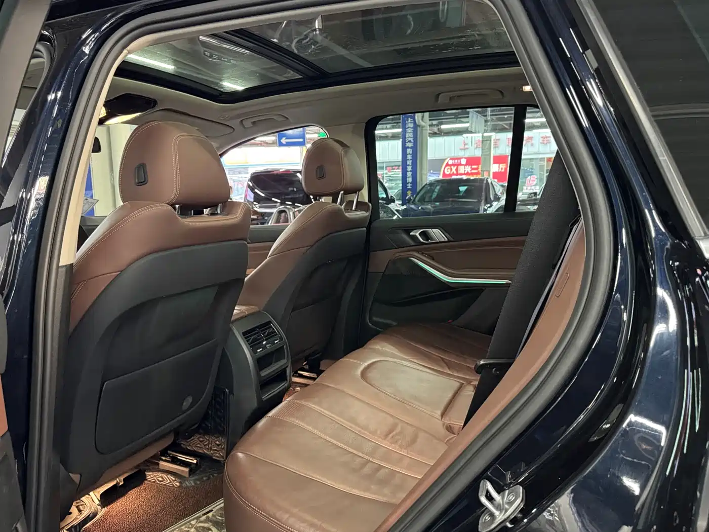 BMW X5 (Import) 2020 xDrive40i M Sport Package фото 18