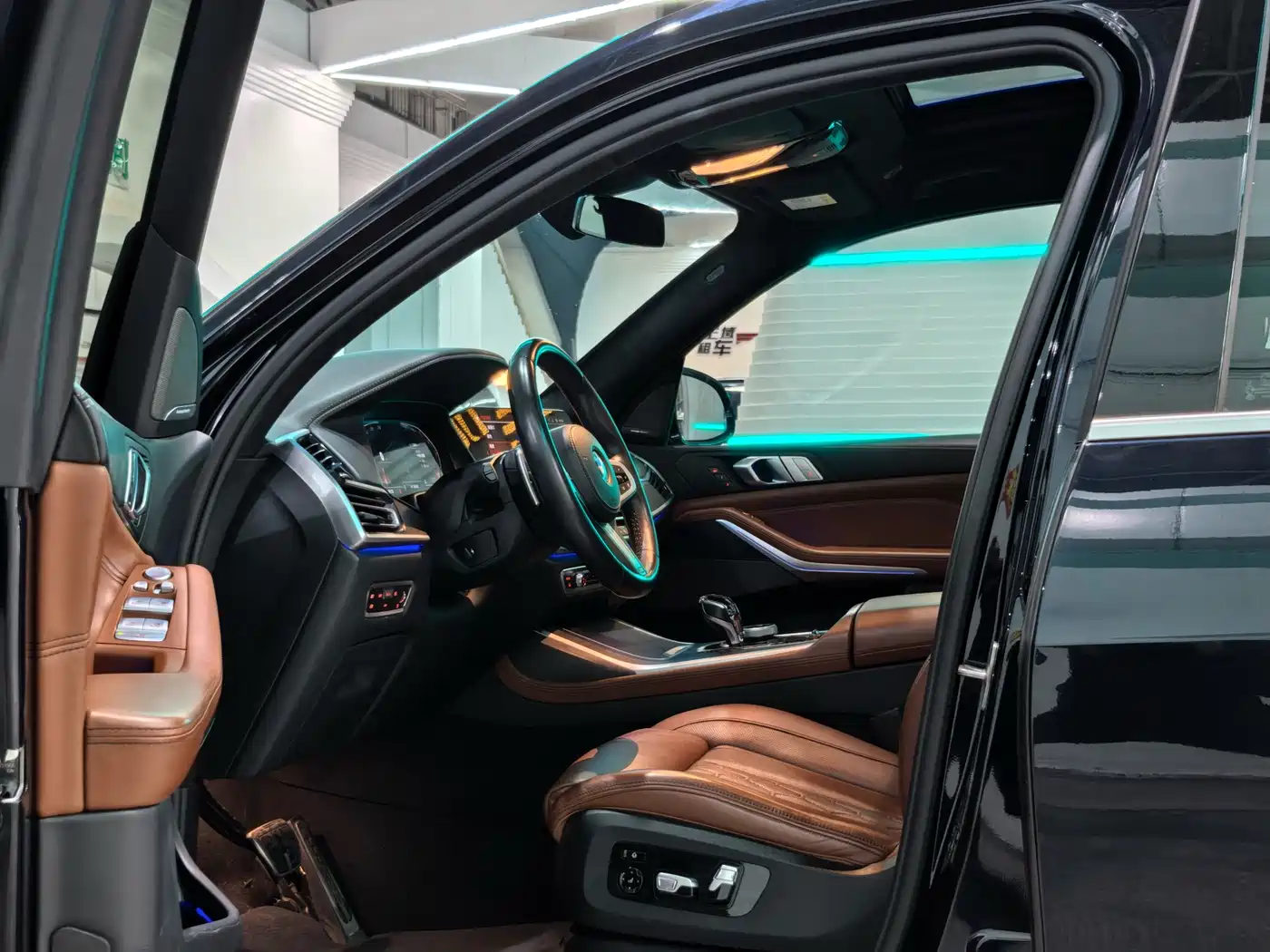BMW X7 2021 Facelift xDrive40i Premium M Sport Package фото 5