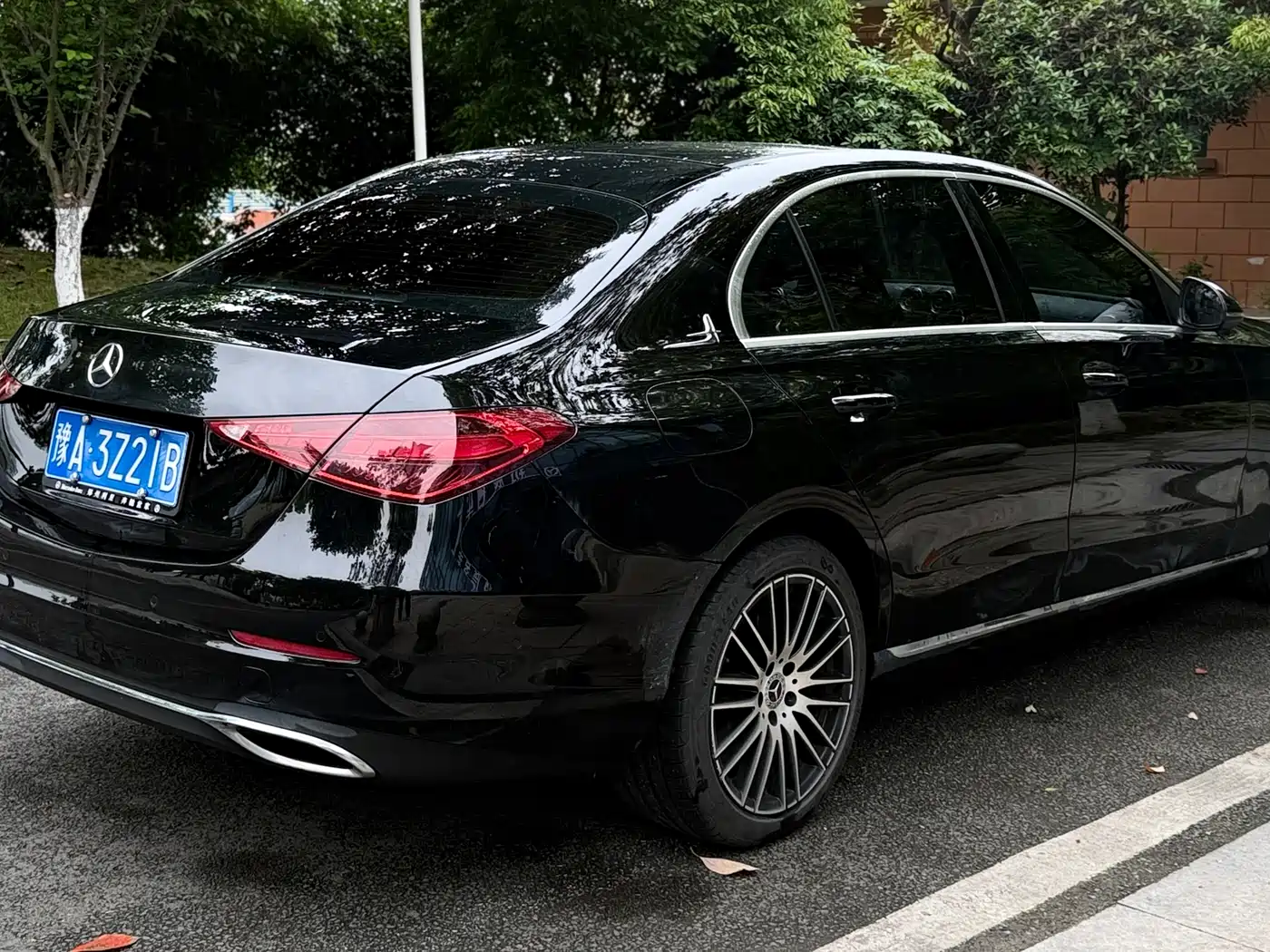 MERCEDES-BENZ C CLASS