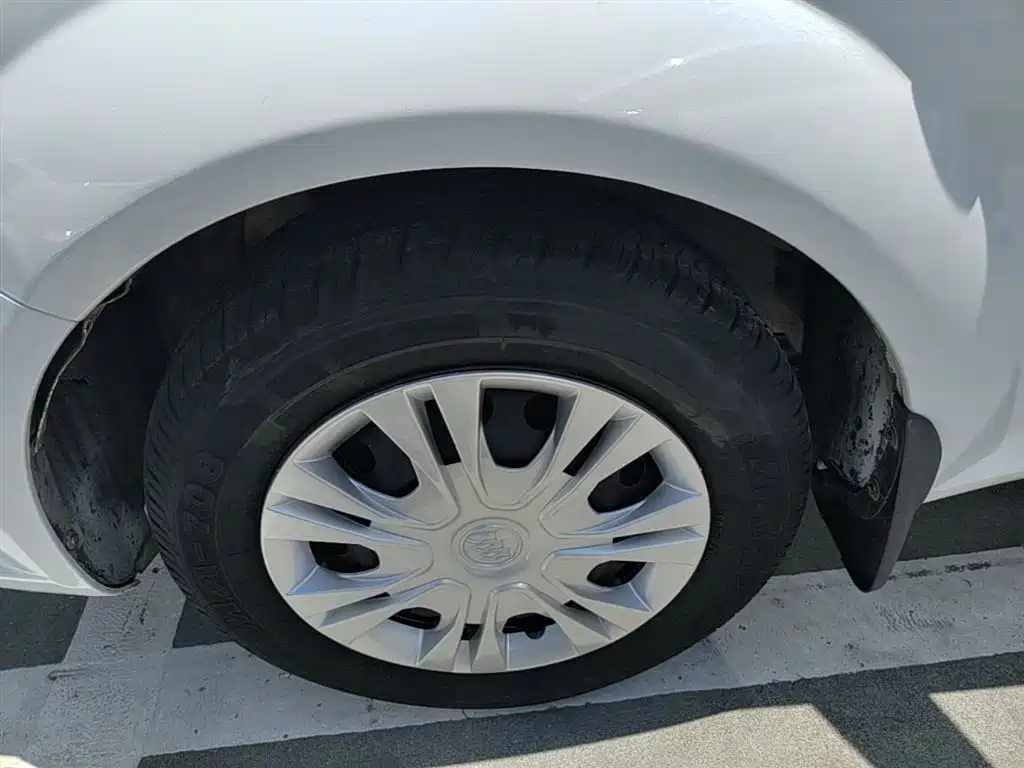 Buick Excelle 2015 1.5L Automatic Classic фото 23