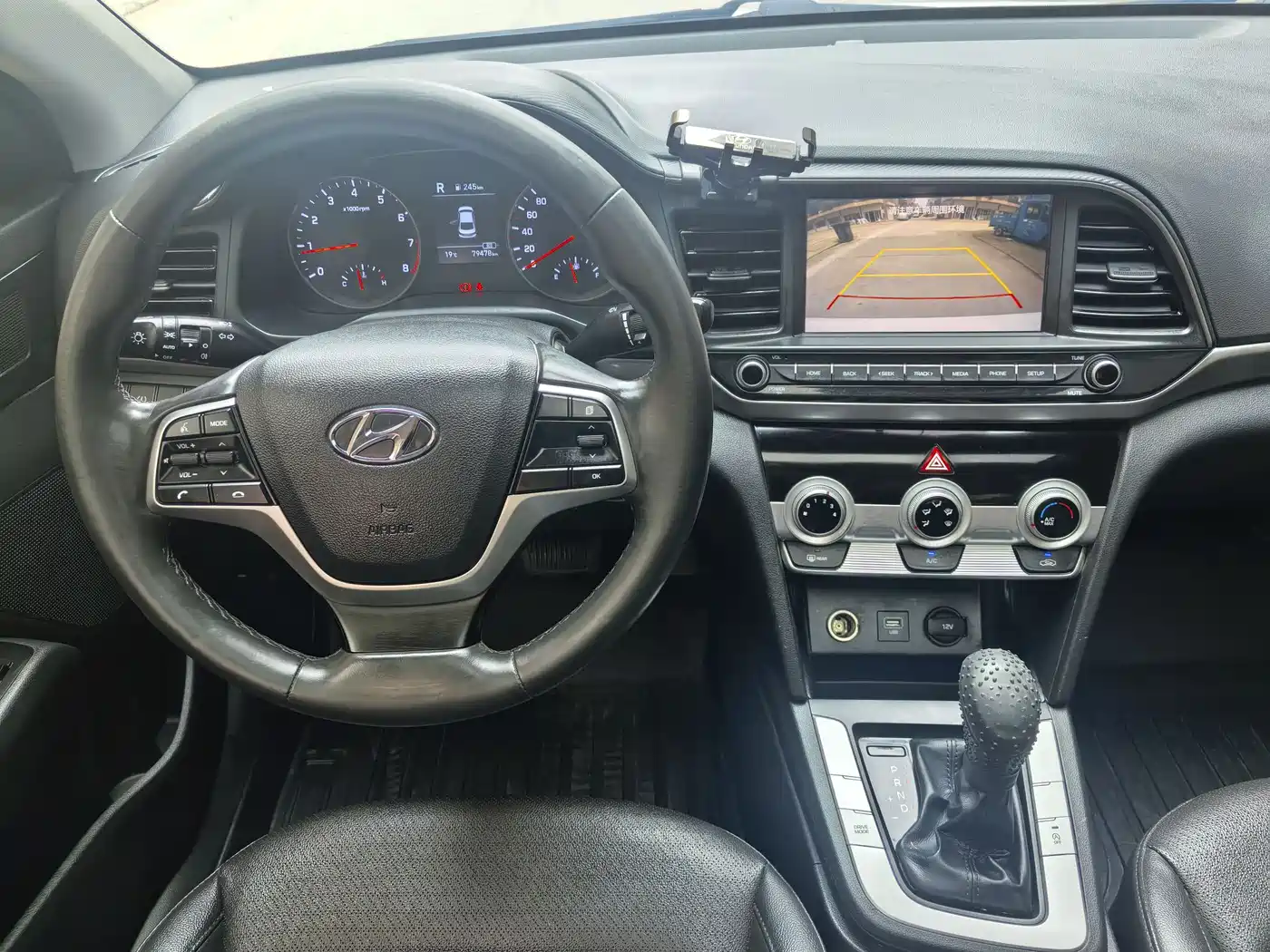 Hyundai Elantra 2020 1.5L CVT Smart Style·Elite фото 9
