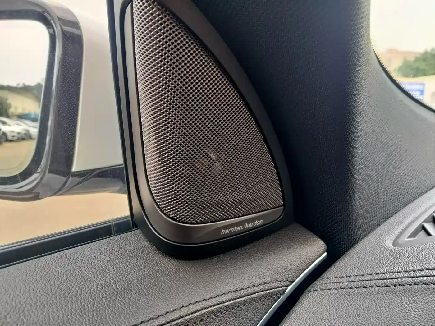 BMW 6 Series GT 2019 630i M Sport Package фото 16