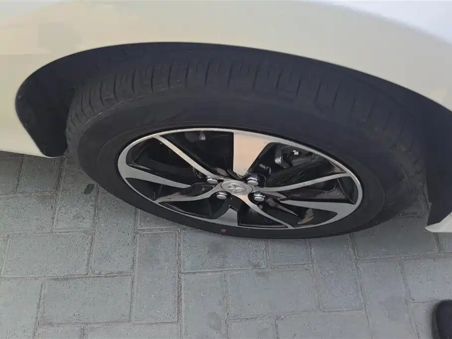 Toyota YARiS L Zhi Xuan 2020 1.5L CVT Leading Edition фото 6