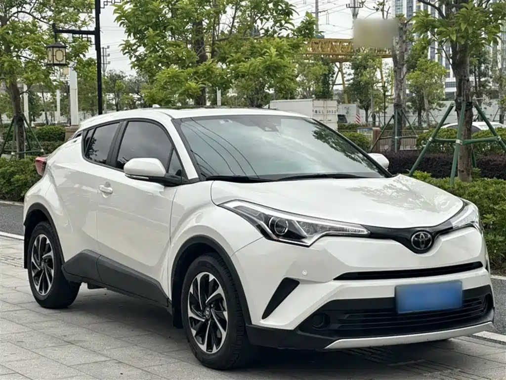 Toyota IZOA 2020 2.0L Yi Xiang Edition фото 4