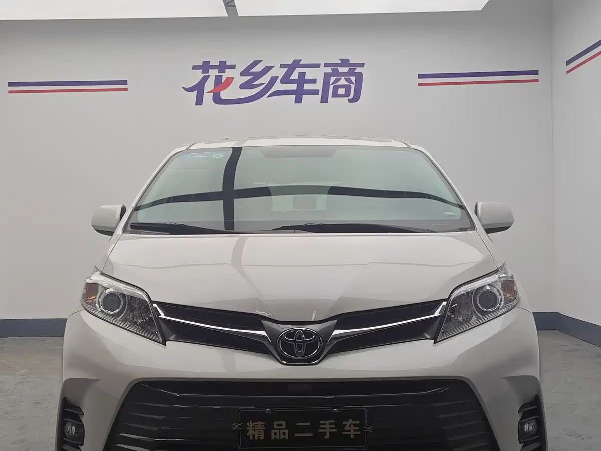 Toyota Sienna 2020