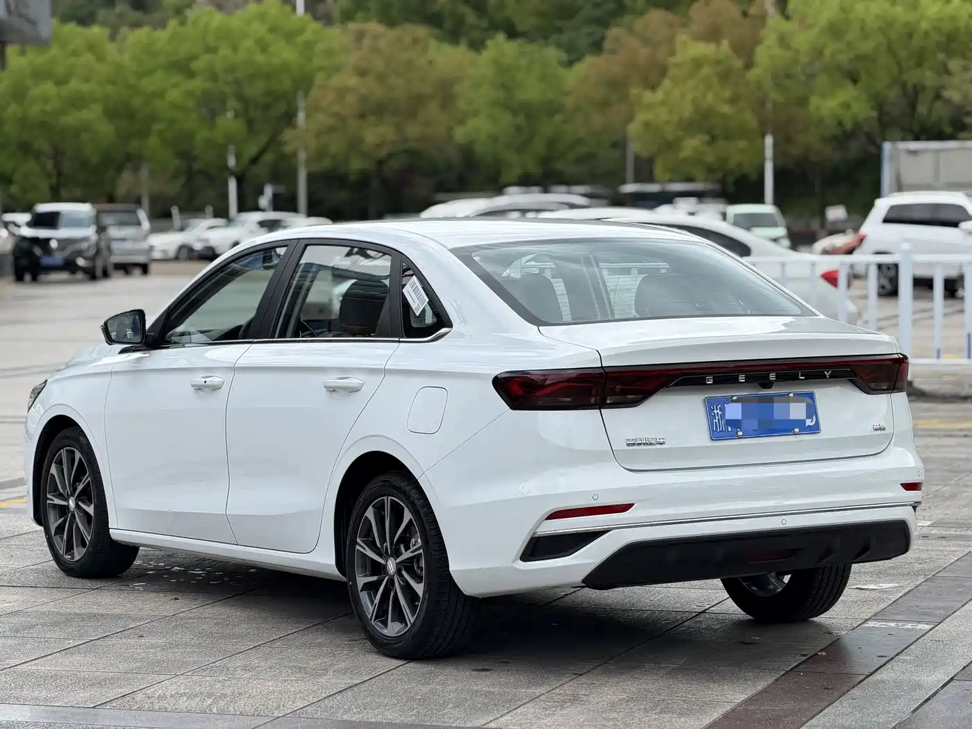 GEELY AUTOMOBILE EMGRAND