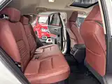 Фото 13 - Lexus NX