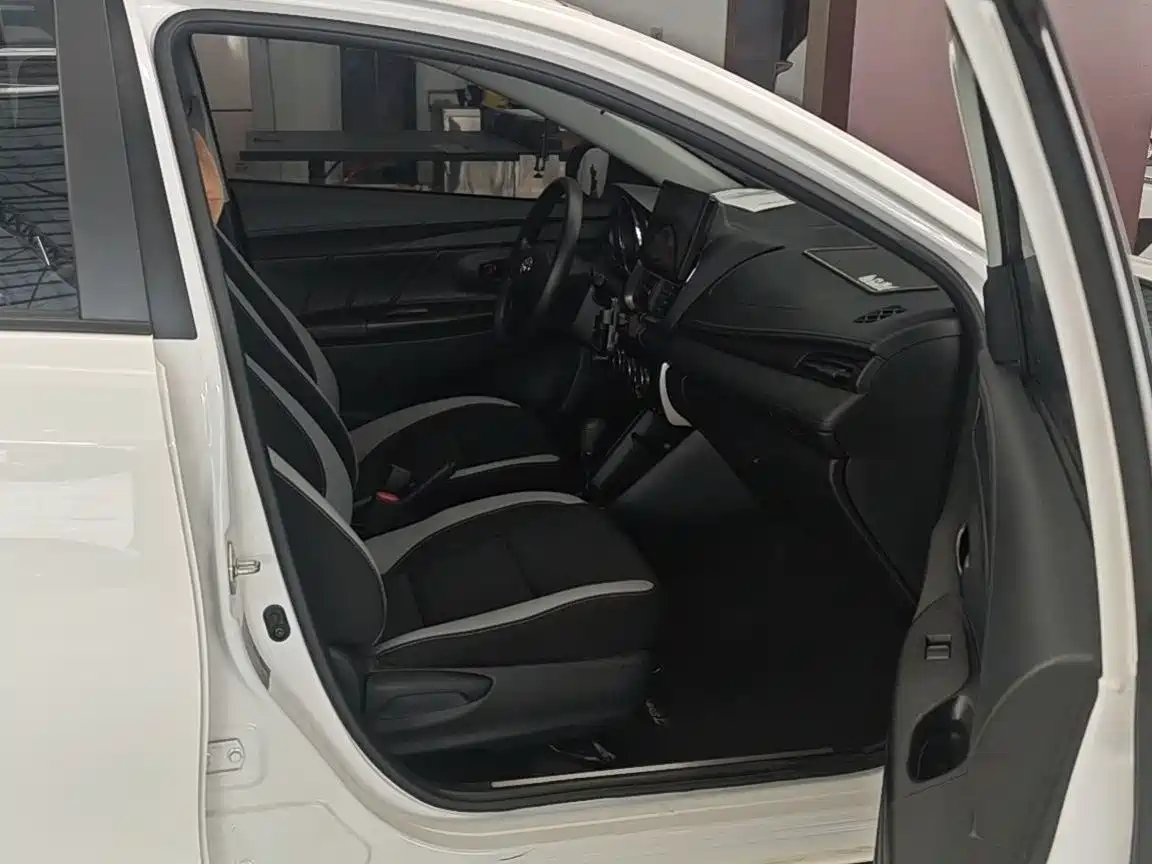 Toyota YARiS L Zhi Xuan 2021 Zhi Xuan X 1.5L CVT Leading Edition фото 8