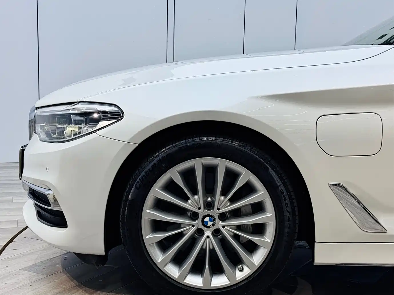 BMW 5 SERIES NEW ENERGY