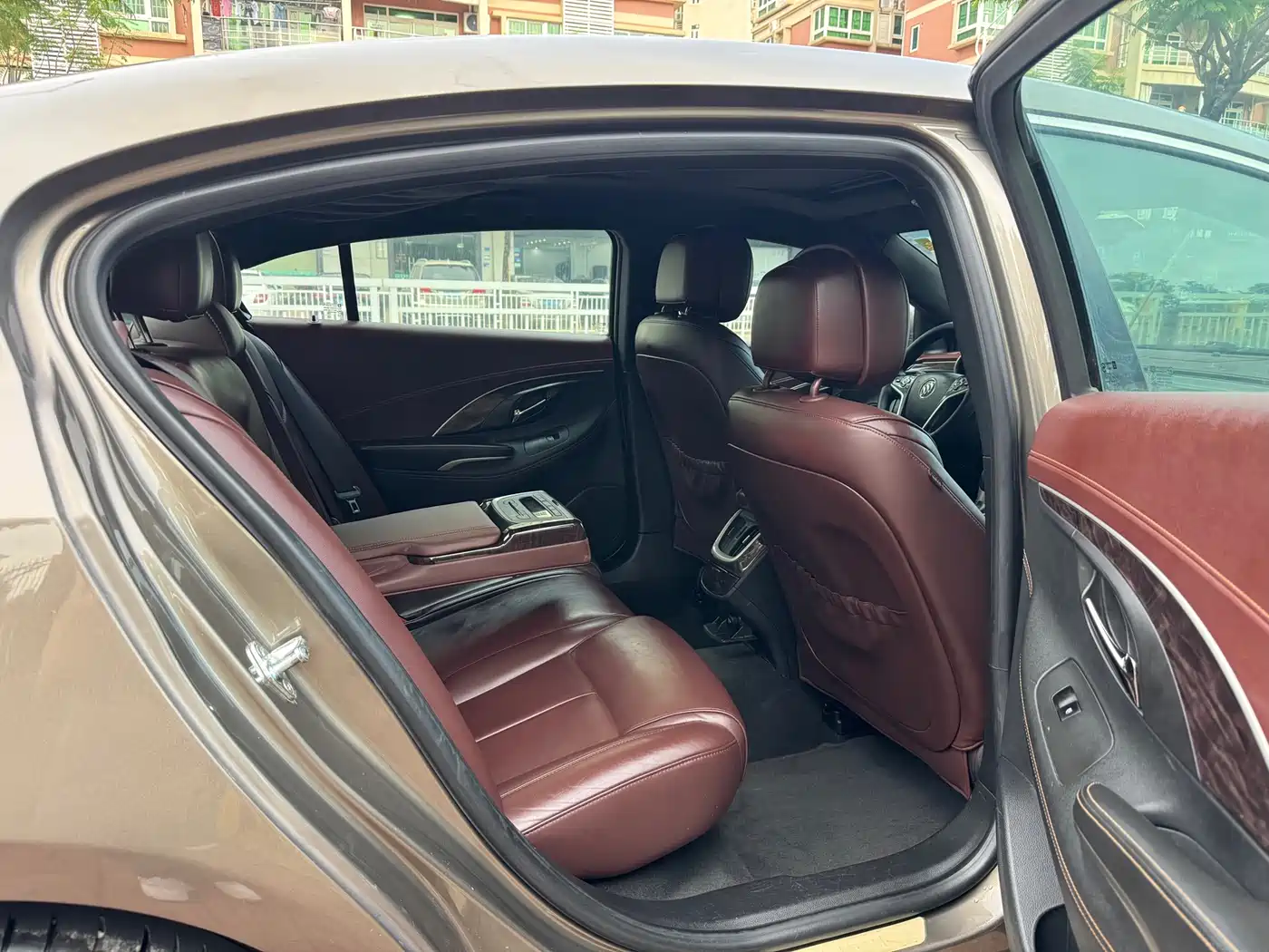 Buick LaCrosse 2013 2.4L SIDI Luxury Comfort фото 9