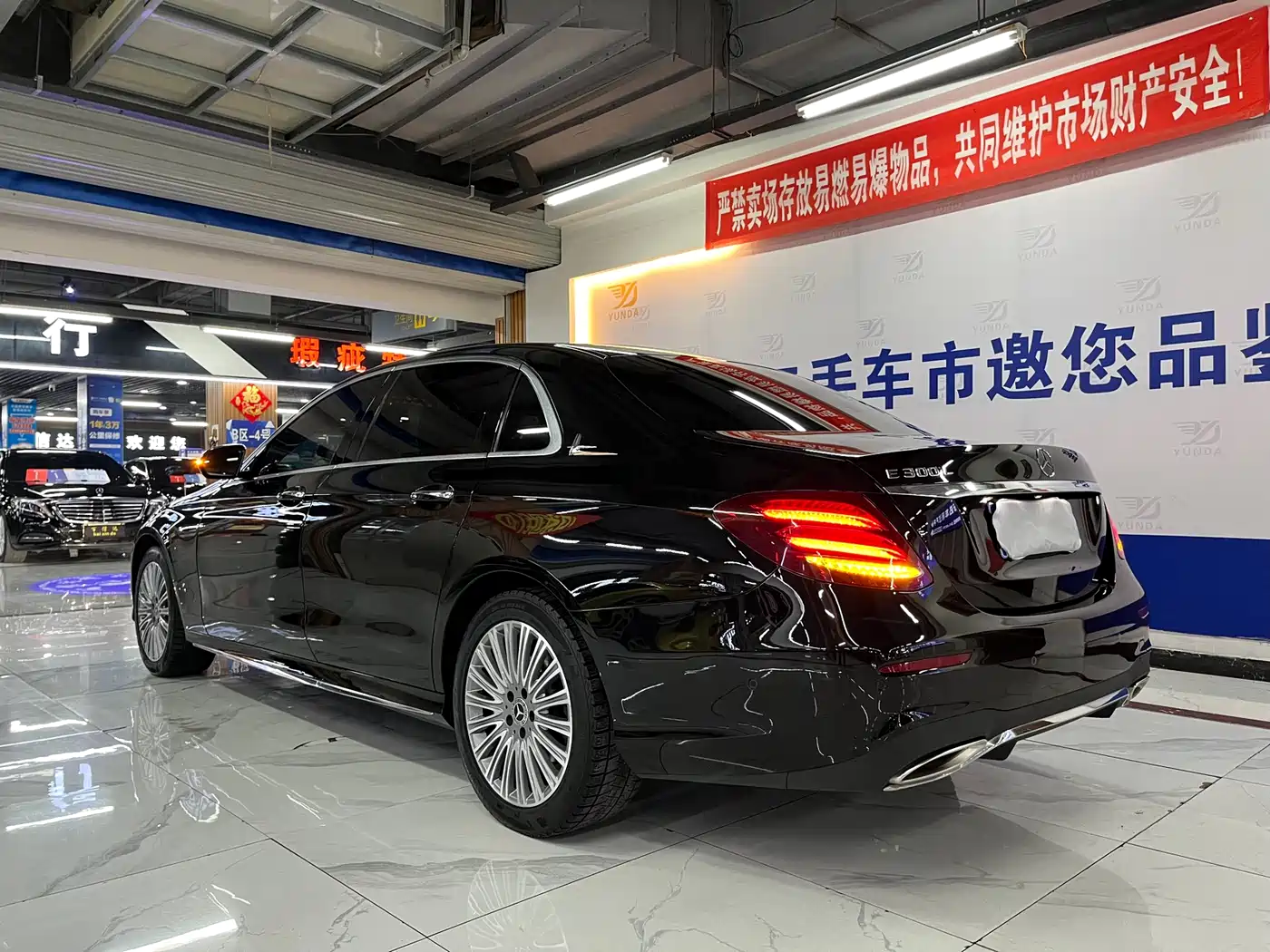 Mercedes-Benz E-Class 2019 Facelift E 300 L Sport Fashion фото 3