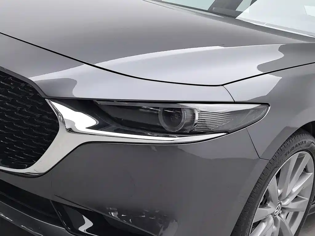 Mazda Mazda3 Axela 2024 2023 2.0L Auto Zhiyao