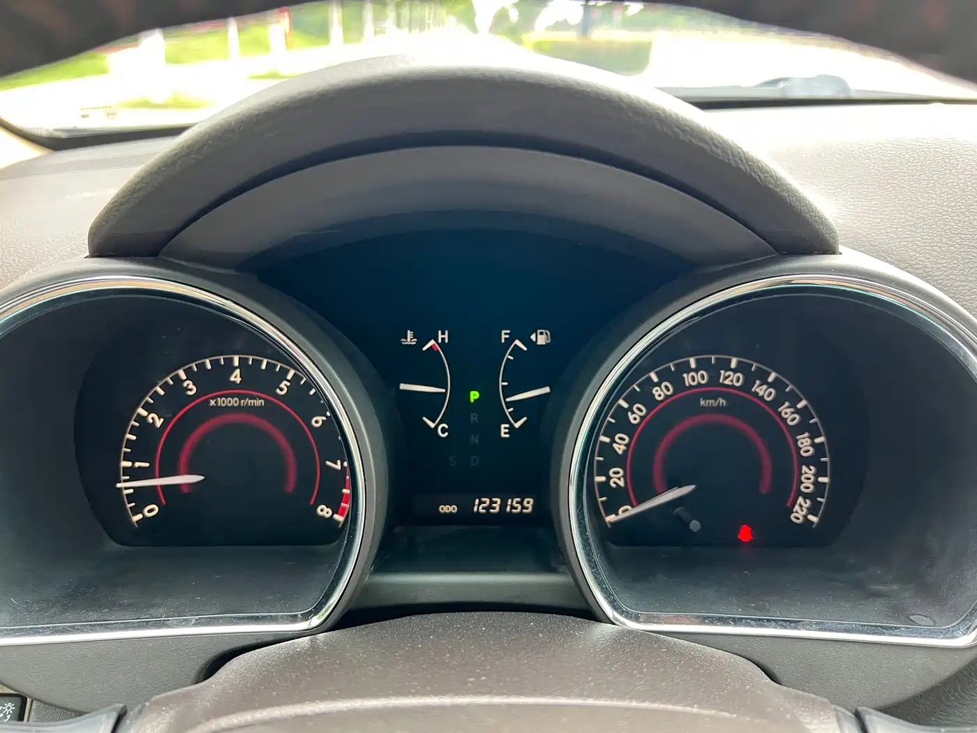 Toyota Highlander 2012 2.7L 2WD 7-Seater Luxury Edition фото 21