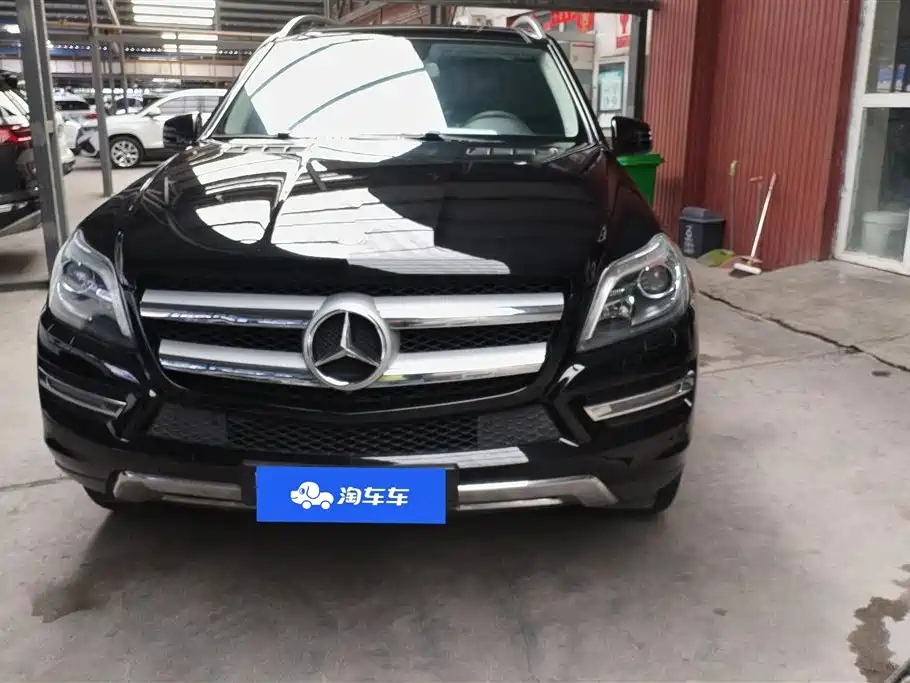Mercedes-Benz GL-Class 2015 GL 400 4MATIC Sport фото 2