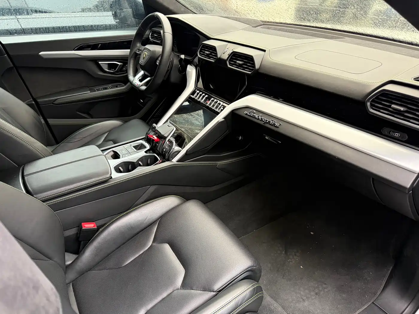 Lamborghini Urus 2021 4.0T V8 фото 6