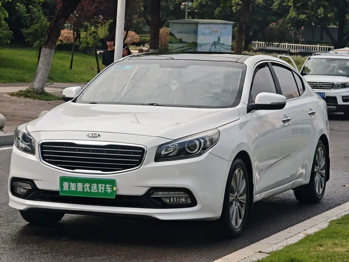 Фото 1 - Kia K4