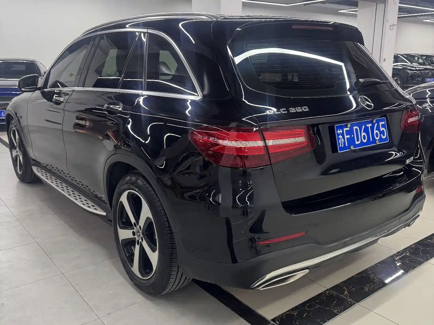 Mercedes-Benz GLC 2018 Facelift GLC 260 4MATIC Luxury фото 9