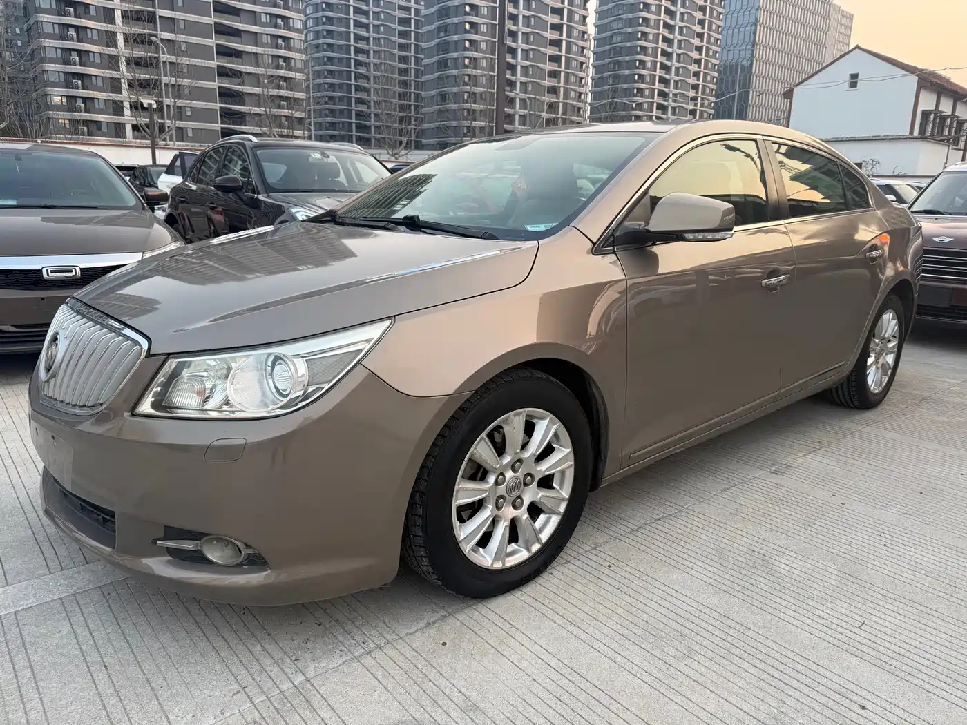 Buick LaCrosse 2012 Model 2.4L SIDI Comfort