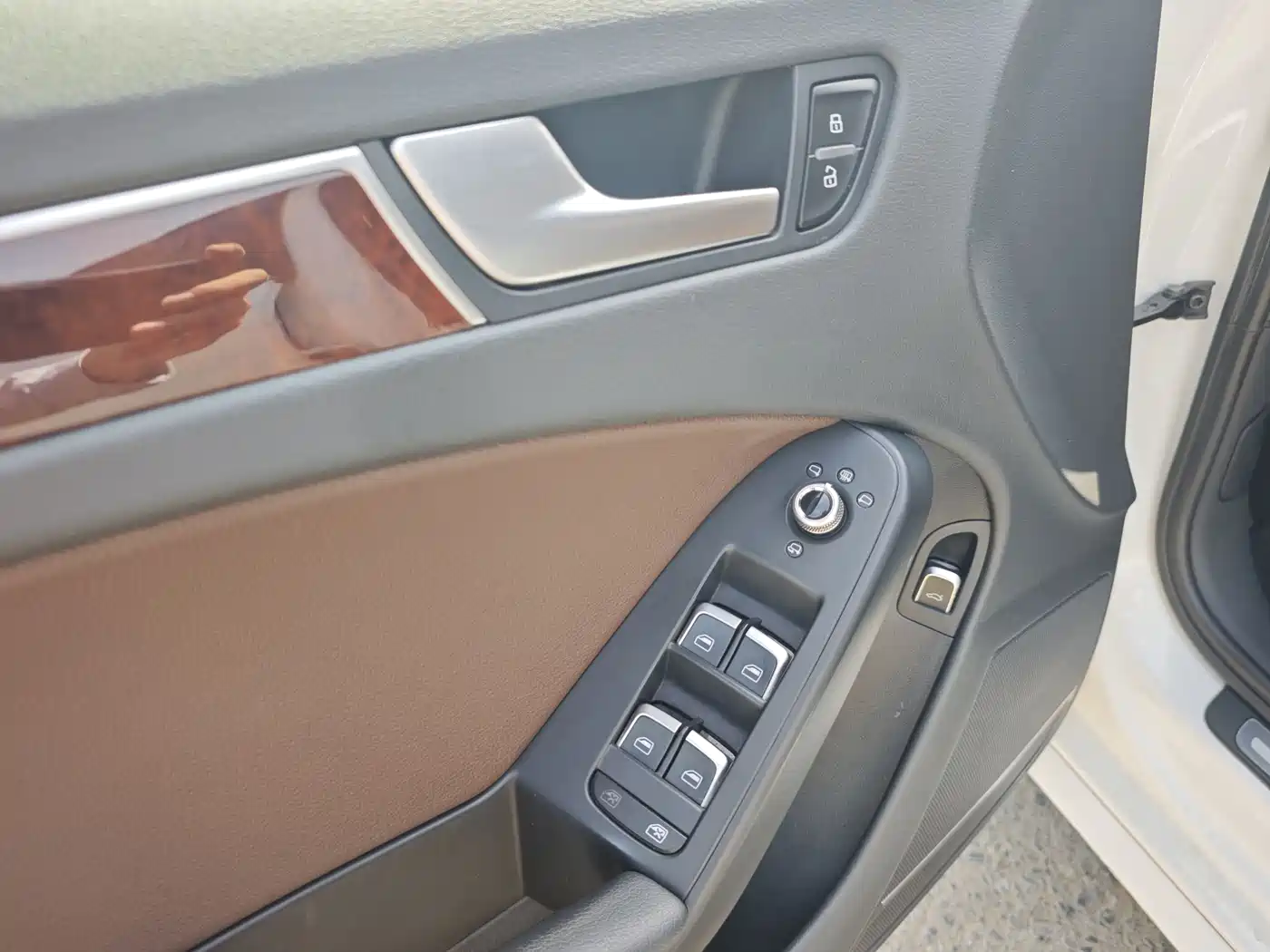 Audi A4L 2015 35 TFSI Auto Comfort фото 13