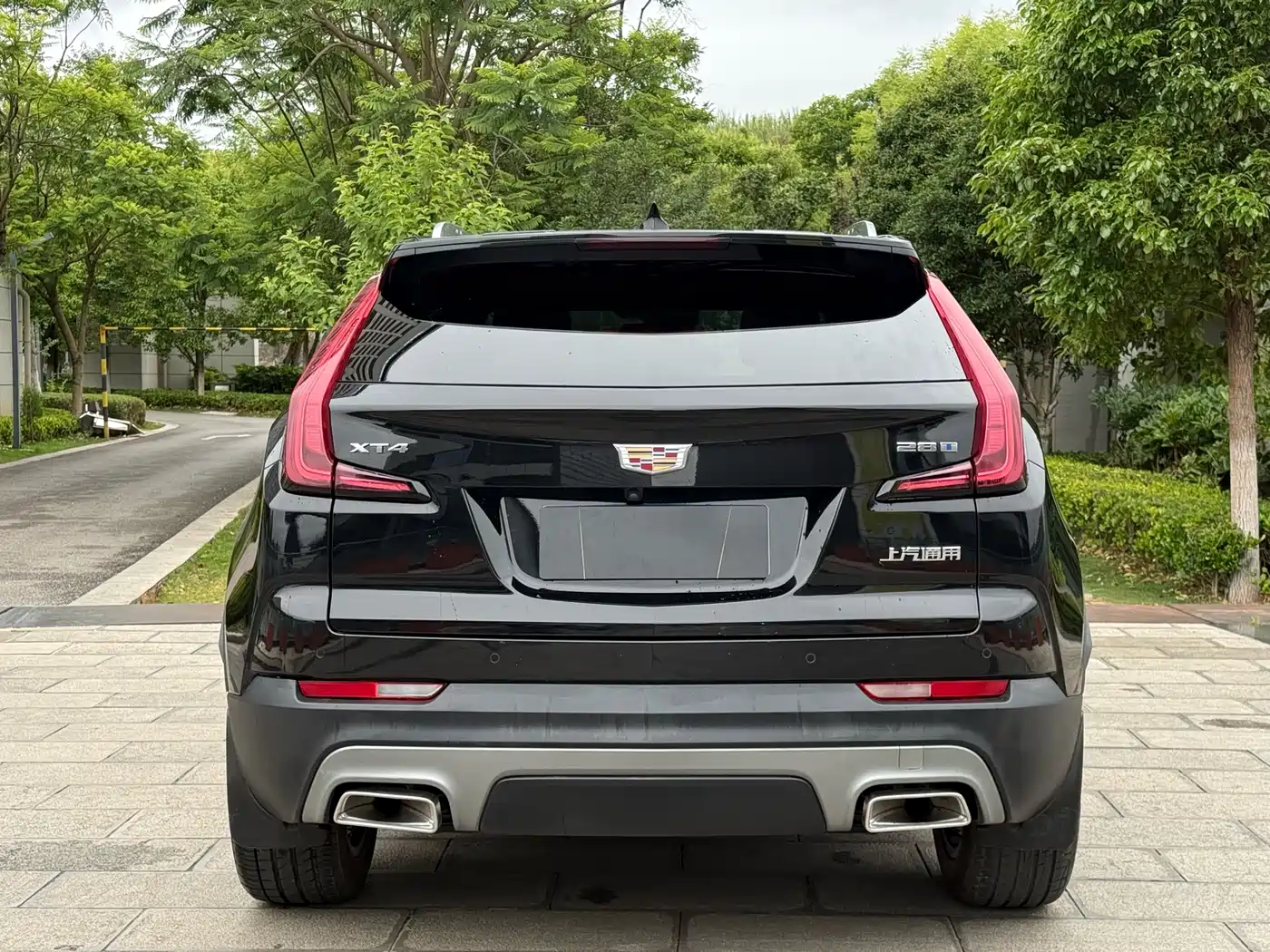 CADILLAC XT4