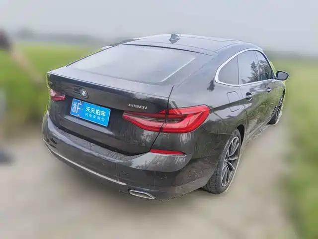 BMW 6 Series GT 2022 Model 630i Luxury Design Package — фото 2